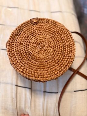 Woven Round Rattan Crossbody Bag - Brown